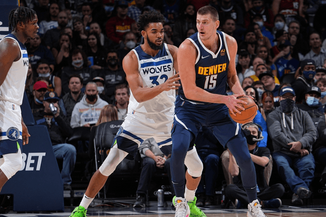 以年轻球员 以年轻球员