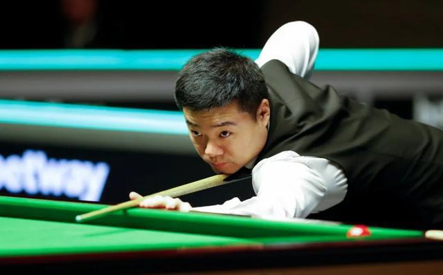 超八成受访 超八成受访