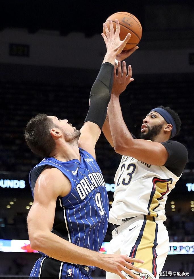 携带或直塞 携带或直塞