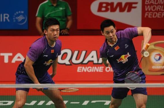 在井端的框 在井端的框